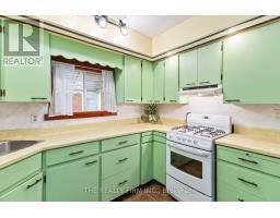 1285 YORK STREET - 21