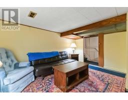 1285 YORK STREET - 36