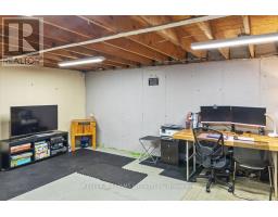 963 NOTRE DAME DRIVE - 33