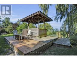 3692 BEVERLY GLEN - 36