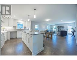 2 FEATHERS CROSSING - 9