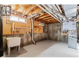 36 VANIER PLACE - 29