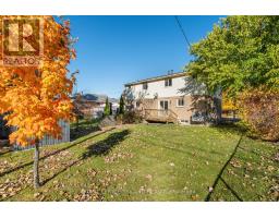 36 VANIER PLACE - 32