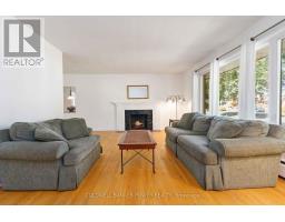 1 MCLEOD CRESCENT - 8