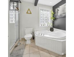 87 IROQUOIS AVENUE - 15