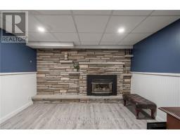 87 IROQUOIS AVENUE - 24