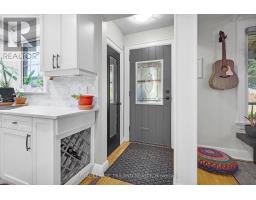 87 IROQUOIS AVENUE - 4