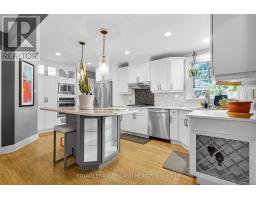 87 IROQUOIS AVENUE - 5