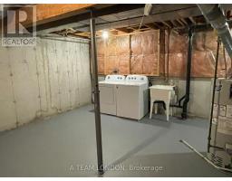 39 - 35 WATERMAN AVENUE - 21