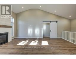 125 OLD FIELD LANE S - 27