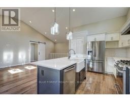 125 OLD FIELD LANE S - 33