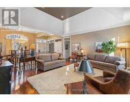 38 BUTTERNUT GROVE - 14