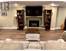 1446 ALDERSBROOK ROAD - 15