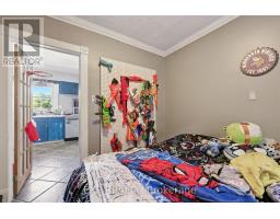 20 BARRINGTON AVENUE - 19