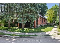 20 BARRINGTON AVENUE - 2