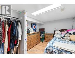 20 BARRINGTON AVENUE - 31