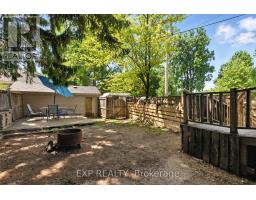 20 BARRINGTON AVENUE - 36