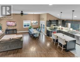 474 KING STREET W - 10