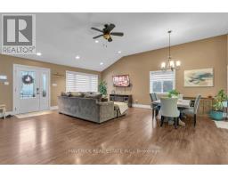 474 KING STREET W - 8