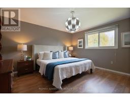 464 THREE VALLEYS CRESCENT - 18