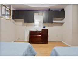 464 THREE VALLEYS CRESCENT - 25