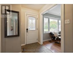 464 THREE VALLEYS CRESCENT - 3