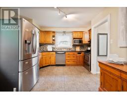 464 THREE VALLEYS CRESCENT - 5