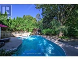 50 MERIDENE CRESCENT E - 15