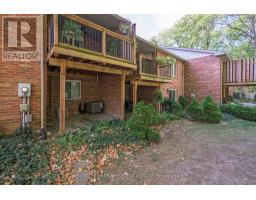 11 - 1337 COMMISSIONERS ROAD W - 10