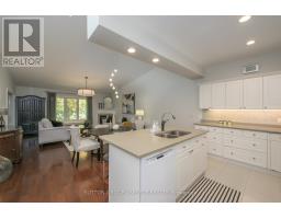 11 - 1337 COMMISSIONERS ROAD W - 12