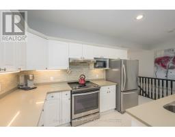 11 - 1337 COMMISSIONERS ROAD W - 14