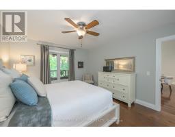 11 - 1337 COMMISSIONERS ROAD W - 24