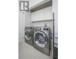 11 - 1337 COMMISSIONERS ROAD W - 29