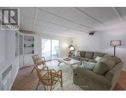 11 - 1337 COMMISSIONERS ROAD W - 30