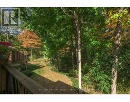 11 - 1337 COMMISSIONERS ROAD W - 4