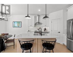 17 - 147 SCOTTS DRIVE - 13