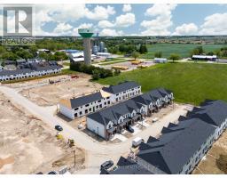 17 - 147 SCOTTS DRIVE - 39