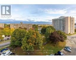 702 - 563 MORNINGTON AVENUE - 15