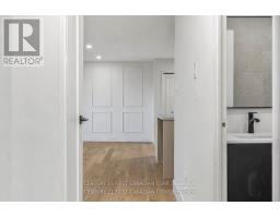 702 - 563 MORNINGTON AVENUE - 9