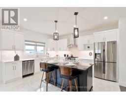 231 ROY MCDONALD DRIVE - 9