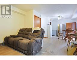 164 AUGUSTA CRESCENT - 12