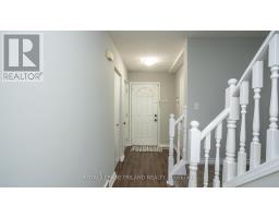 223 SIMPSON CRESCENT - 4