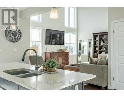 150 QUEEN STREET - 19