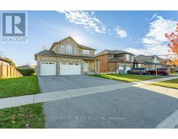 150 QUEEN STREET - 4