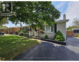 34 CONFEDERATION DRIVE - 1