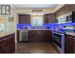 34 CONFEDERATION DRIVE - 12