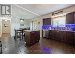 34 CONFEDERATION DRIVE - 13