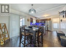 34 CONFEDERATION DRIVE - 14