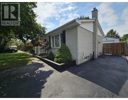 34 CONFEDERATION DRIVE - 2