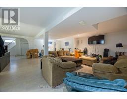 34 CONFEDERATION DRIVE - 27